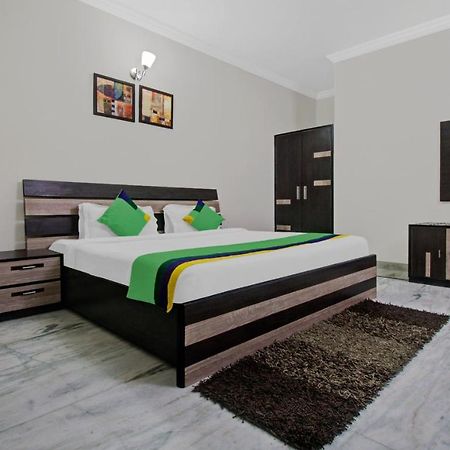 Treebo Maharaja Residency Hotel Джайпур Екстериор снимка