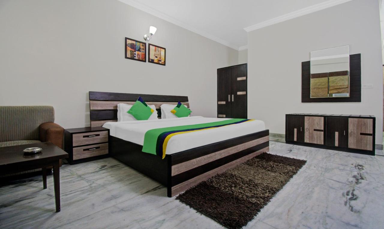 Treebo Maharaja Residency Hotel Джайпур Екстериор снимка